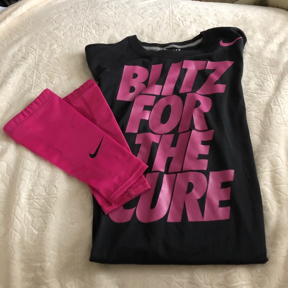 [Nike] Breast Cancer Awareness Football Tee